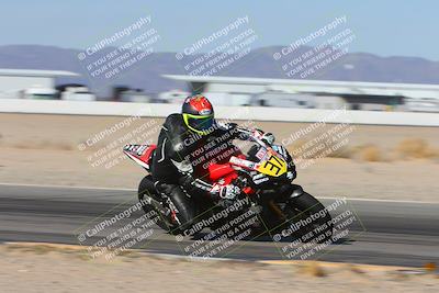 media/Jan-18-2024-Racers Edge (Thu) [[008952c709]]/B Group/Session 2 (Turn 15 Inside)/